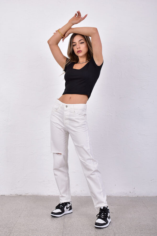 Ava C