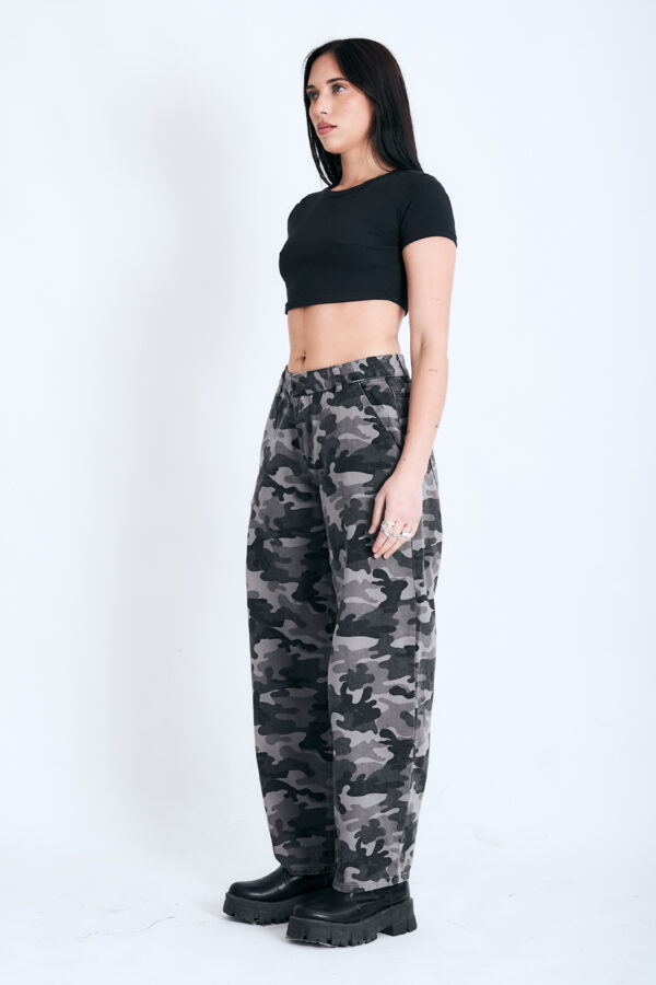 Rihanna N - Imagen 2